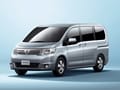 日産　セレナ