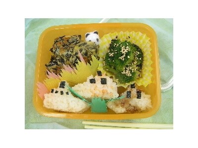 海水浴シーズン到来!!　海辺のお弁当