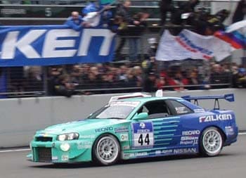 ファルケン☆GT-R、総合5位初のクラス優勝を飾る！　ニュルブルクリンク24時間レース