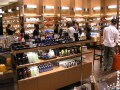 世界の逸品が集まるメンズコスメの聖地