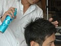 ヘアワックス、スプレーが育毛を邪魔する!?
