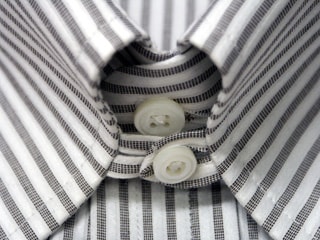 フェアファクス コレクティブのシャツ　着やすさを追求するドレスシャツ