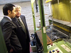 テーラー＆ロッヂ社長ゴードン・ケイ氏とマルキシの岸秀明氏