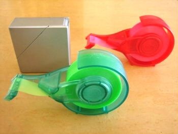 テープディスペンサー