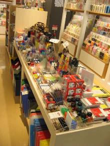 丸善　ラゾーナ川崎店