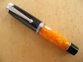 コンパクトな本格万年筆を持つ喜び [ステーショナリー・文房具] All About