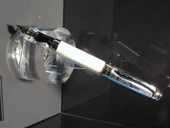 一角鯨の牙で出来たペンなど新作多数 [ステーショナリー・文房具] All
