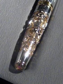 2/2 機械式時計の美しさを持った万年筆 [ステーショナリー・文房具