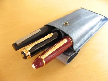 2/2 ペンケースでありながらペントレイにもなる [ステーショナリー