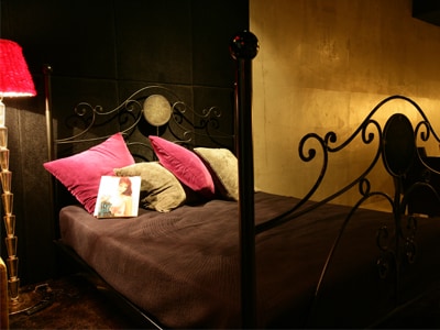 金曜23時、ソファのある隠れ家で.03