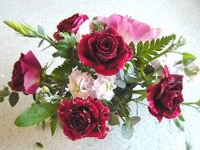 残りの花をアレンジ