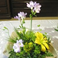 緑のお花を入れます