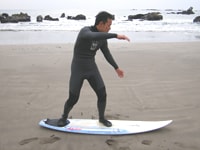 なるほど理解！サーフィンが上達する姿勢