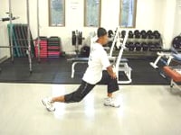 サーフプロも実践！海に入る前のストレッチ