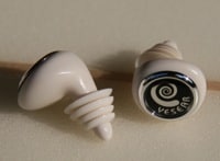 サーファーズイヤーを防ぐ耳栓とは？