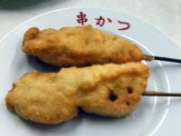 難波から歩き、新世界の串かつを堪能する