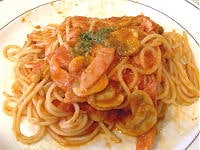 ナポリタン発祥の店から横浜を歩く