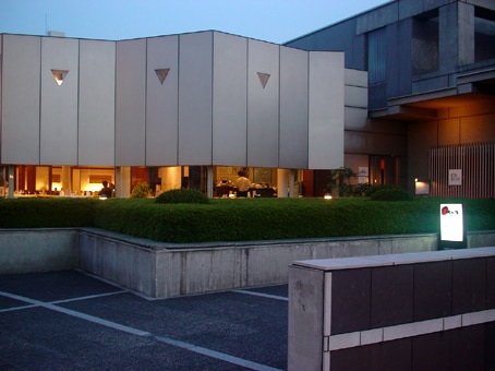 ビストロやま（与野本町）