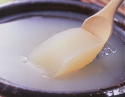 コラーゲンたっぷり美肌鍋　華味鳥【銀座】