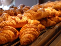 メゾンカイザーが神楽坂に出店！