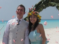 ビーチリゾートのドレス選び