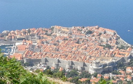 世界文化遺産の街・ドブロヴニクで挙式を！