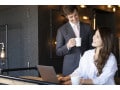 外国人と縁がある人かも！占いで恋愛の可能性を探る方法