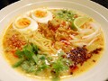 ミャンマー料理「金のかもめ」…赤坂