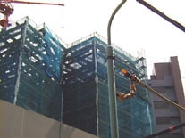 マンション不況が再燃 穴吹ショックの波紋