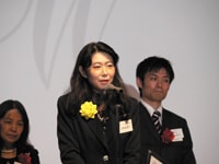 河野真理子さん