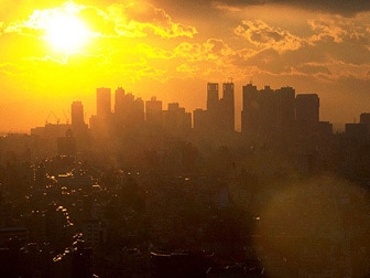 「災害用非常食」を会社に備えるとき