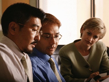 寄付金はなぜ税務上経費にならないの？(3)