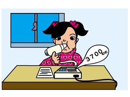 命を縮める？　へび背の肺機能低下