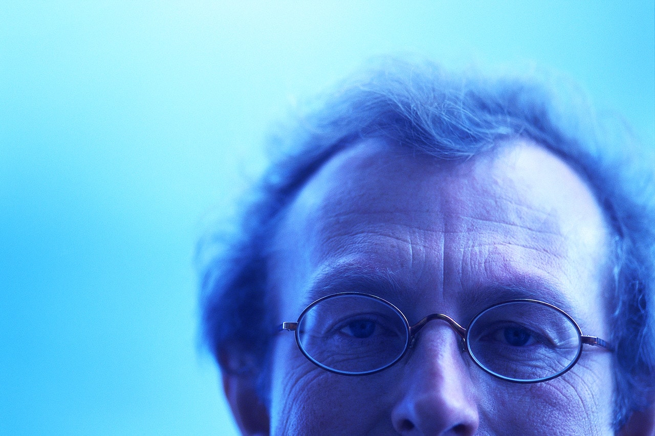 働き盛りに失明も！ベーチェット病