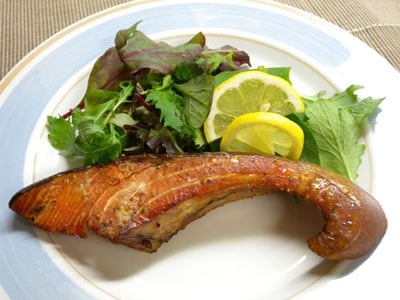 鮭の燻製レシピ 鮭の切り身とフライパンで簡単に本格燻製の作り方 ホームメイドクッキング All About