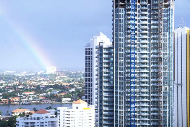 選ぶならどっち？(2) 最上階×1階