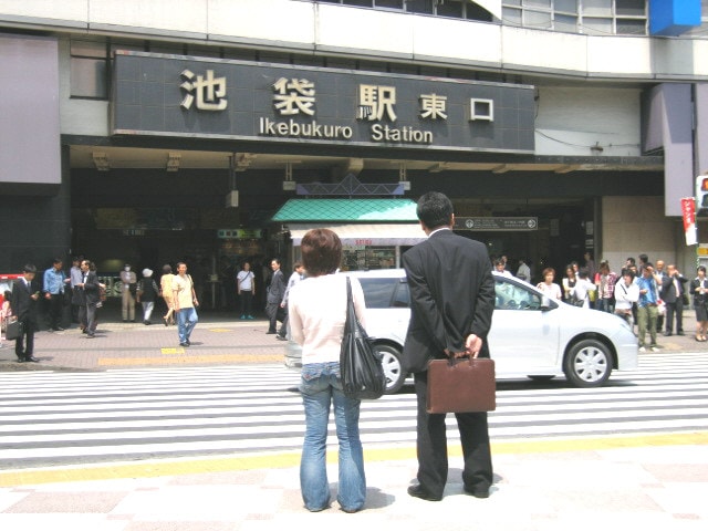 池袋、文化と雑踏が混在、活気が魅力のターミナル