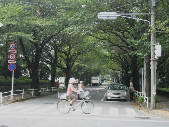 三鷹、都会と郊外、その両方の良さを備えた街