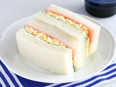 レンジで作る、お手軽たまごサンドイッチ