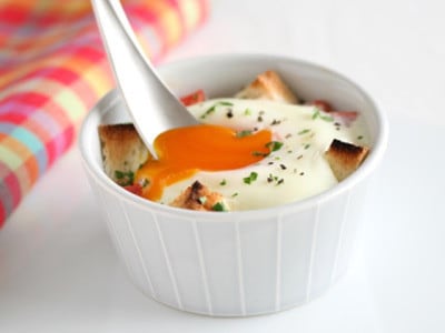 卵と食パンのお手軽ココットレシピ スピーディーな一品 簡単スピード料理 All About