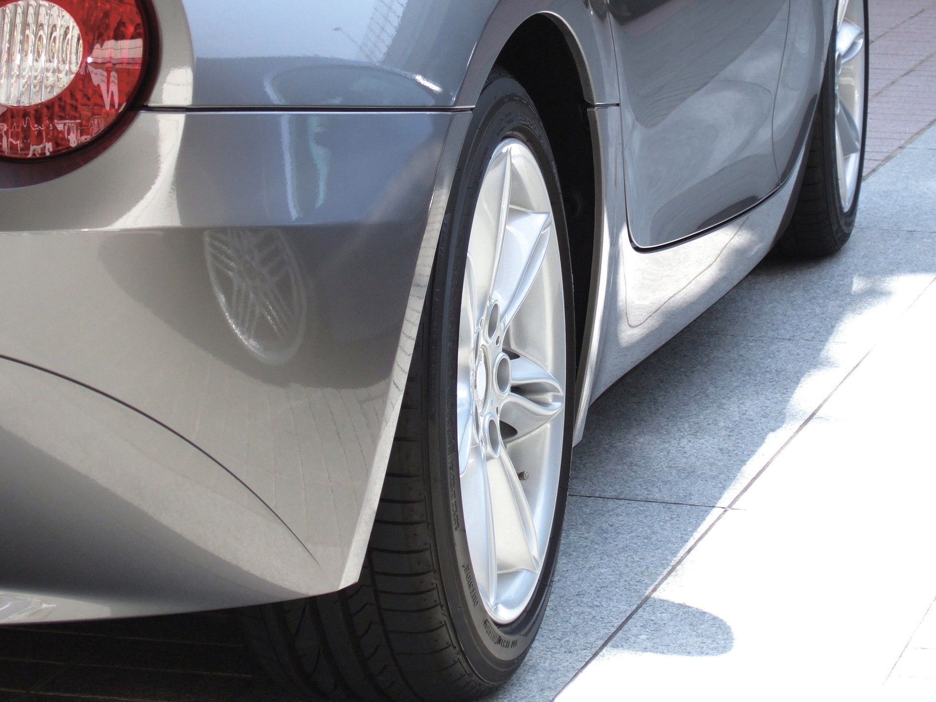 タッチアップPART4／10円パンチ 小キズの補修(4) [カーメンテナンス] All About