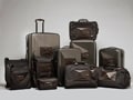 驚きのトゥミ「ドロール フォー トゥミ」コレクション