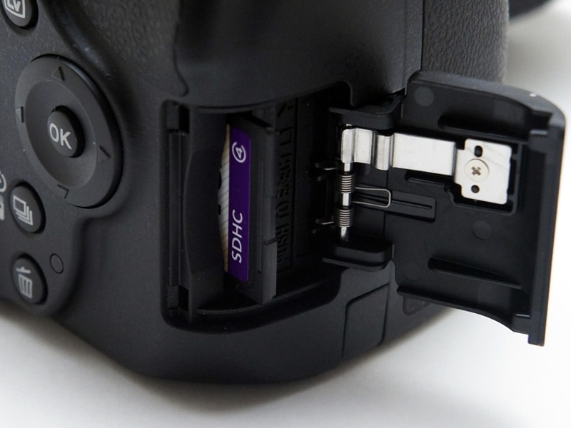 エントリークラスの正統進化機 ニコン D3200 レビュー [デジタル