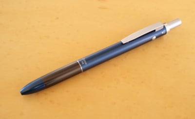 3/3 多機能ペンの新定番 トンボ ZOOM L102 [ボールペン・万年筆] All About