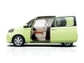 チャイルドシートが装着しやすい＆燃費が良い車