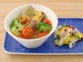 トマトとあさりのカレースープとたこのオニオンマリネ