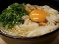 風情ある店内でかまたまぶっかけ「むさし」