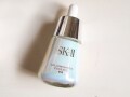 SK-IIの技術を集約した「美白美容液」で透明な肌へ