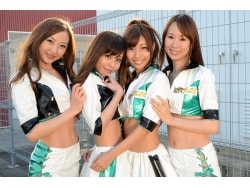 2/4 SUPER GT 2013 「JLOC (86号車)」 [レースクイーン] All About