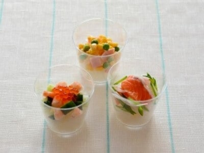 簡単カップちらし寿司3種のレシピ……子どもも喜ぶ！